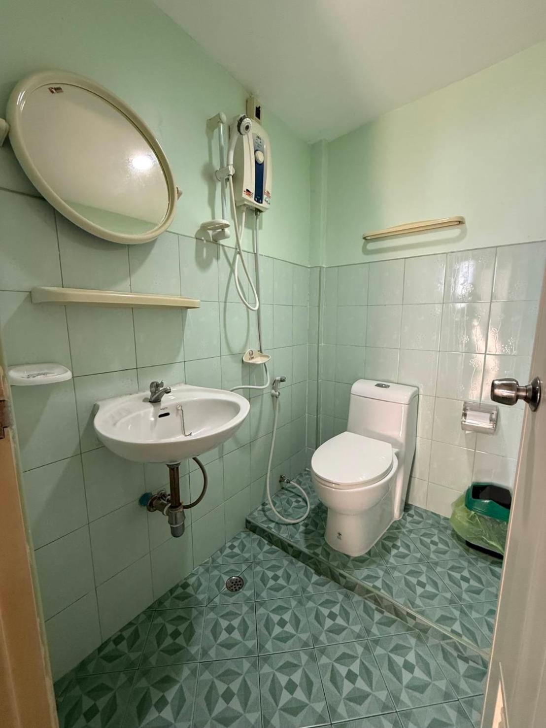 Chomhaad Guesthouse Хуа Хин Экстерьер фото